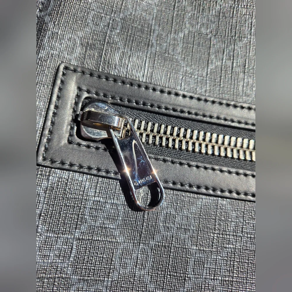 Previously Owned By Sophia Bush!! Gucci Black Large Messenger Bag - GG Supreme